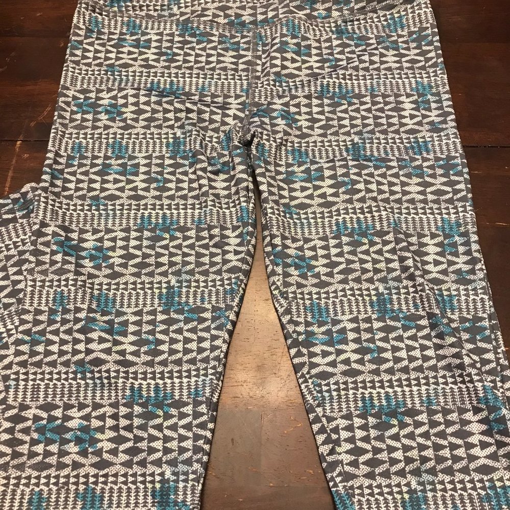 Leggings w/ blue, white, and black